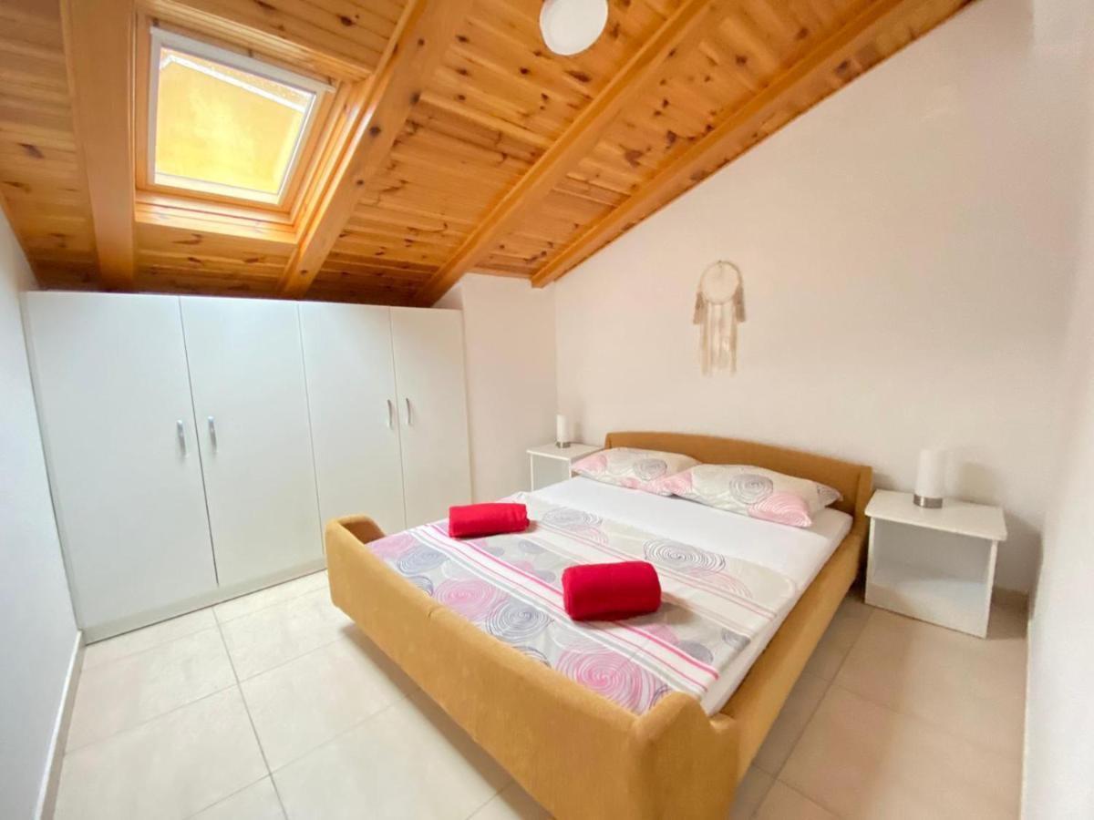 נובי ווינודולסקי Apartmani Amra מראה חיצוני תמונה