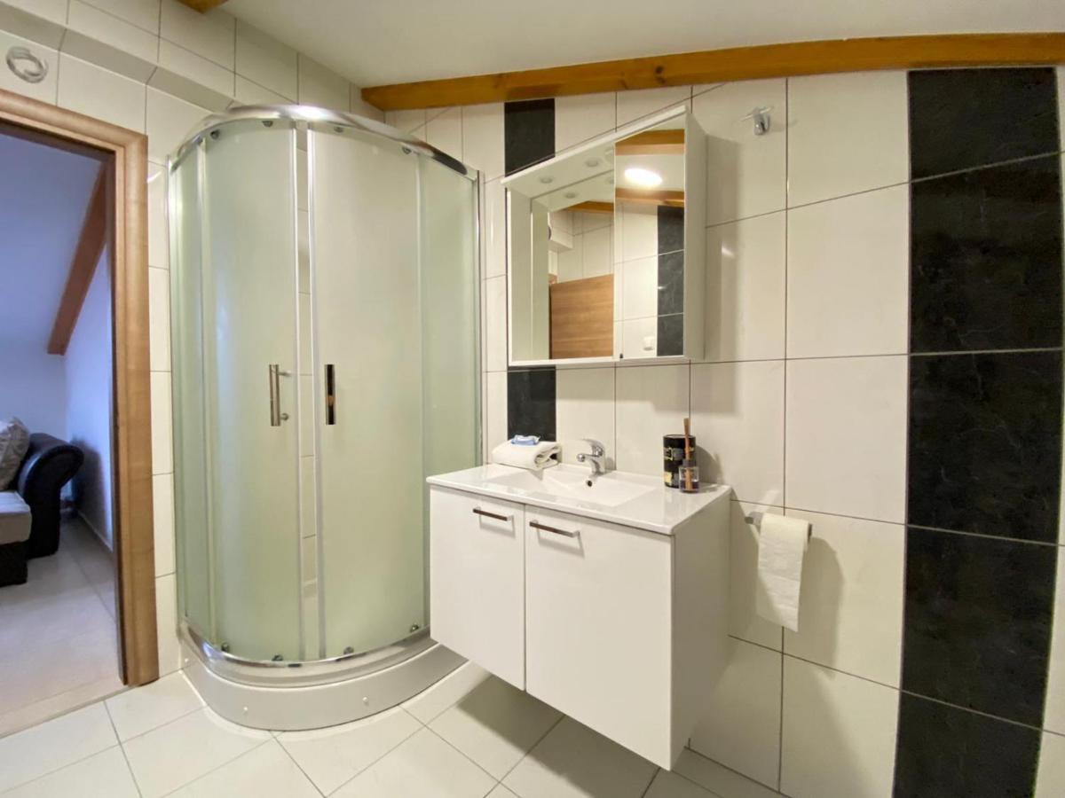 נובי ווינודולסקי Apartmani Amra מראה חיצוני תמונה
