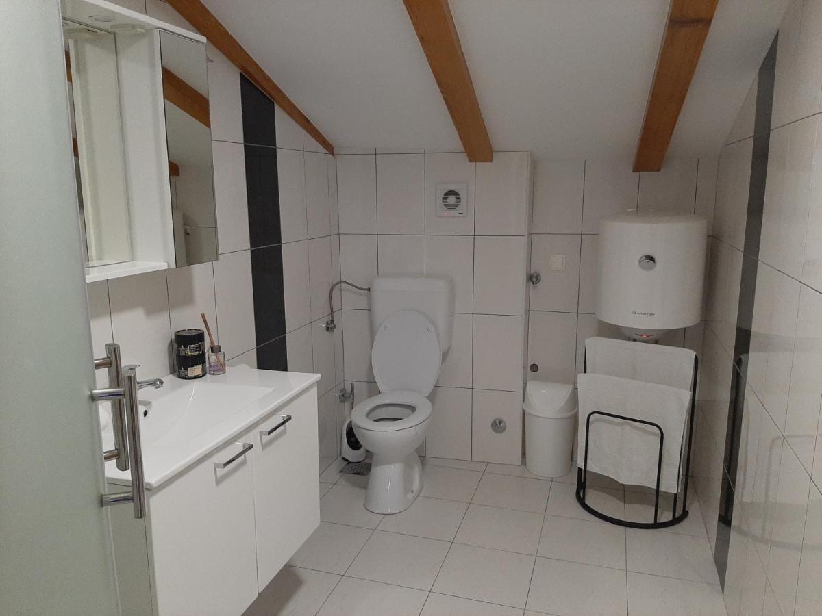 נובי ווינודולסקי Apartmani Amra מראה חיצוני תמונה