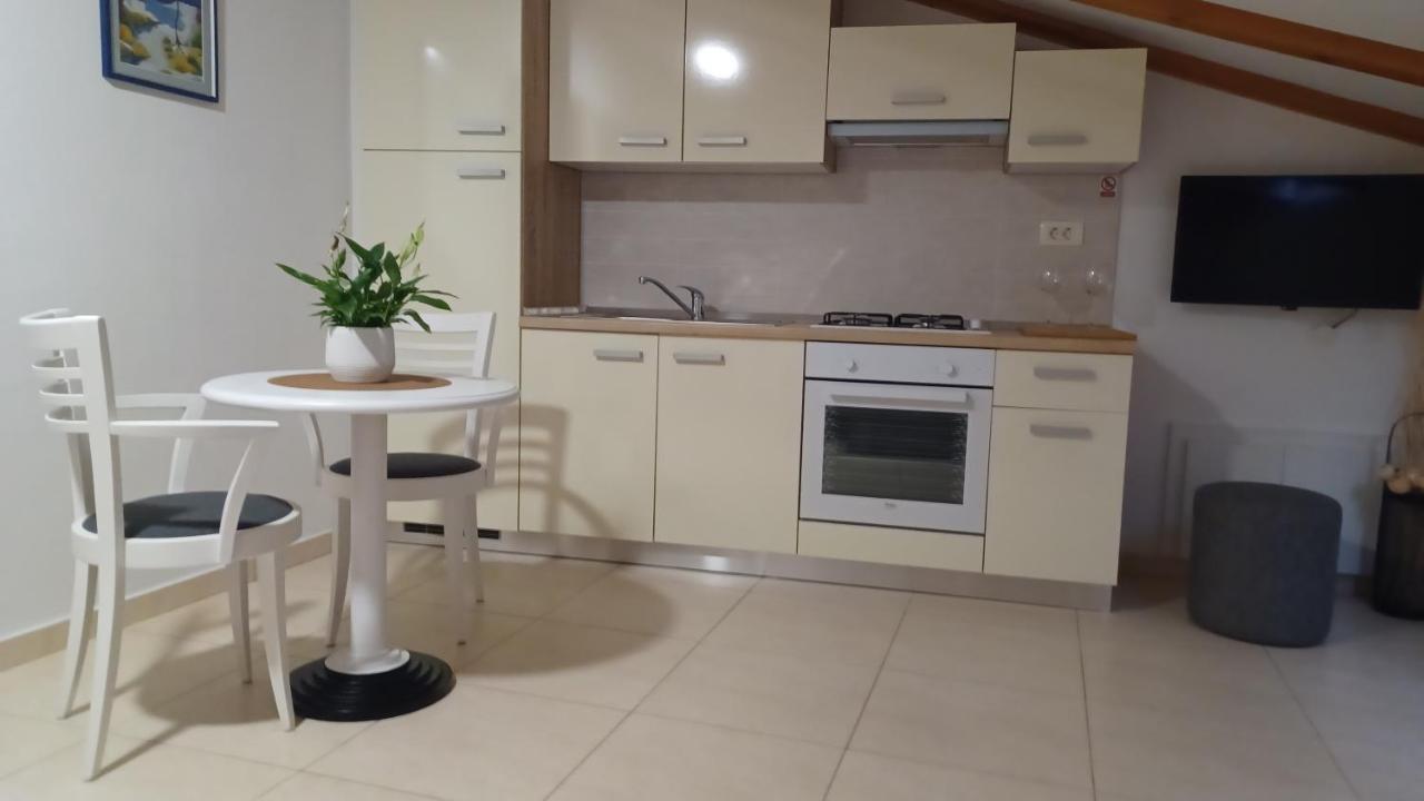 נובי ווינודולסקי Apartmani Amra מראה חיצוני תמונה