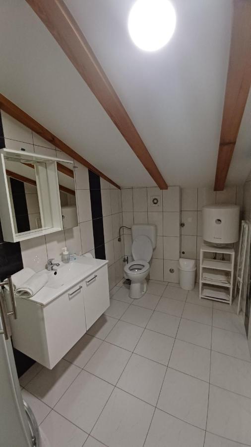 נובי ווינודולסקי Apartmani Amra מראה חיצוני תמונה