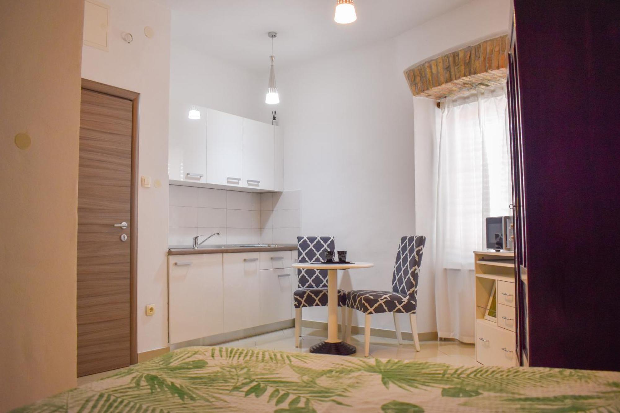 נובי ווינודולסקי Apartmani Amra מראה חיצוני תמונה
